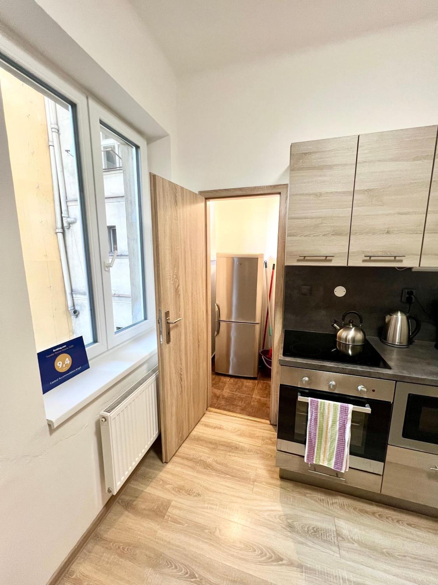 Central Accommodation Angel Πράγα Εξωτερικό φωτογραφία