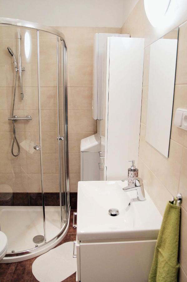 Central Accommodation Angel Πράγα Εξωτερικό φωτογραφία